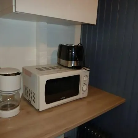 아파트 Charmant Studio Centre *